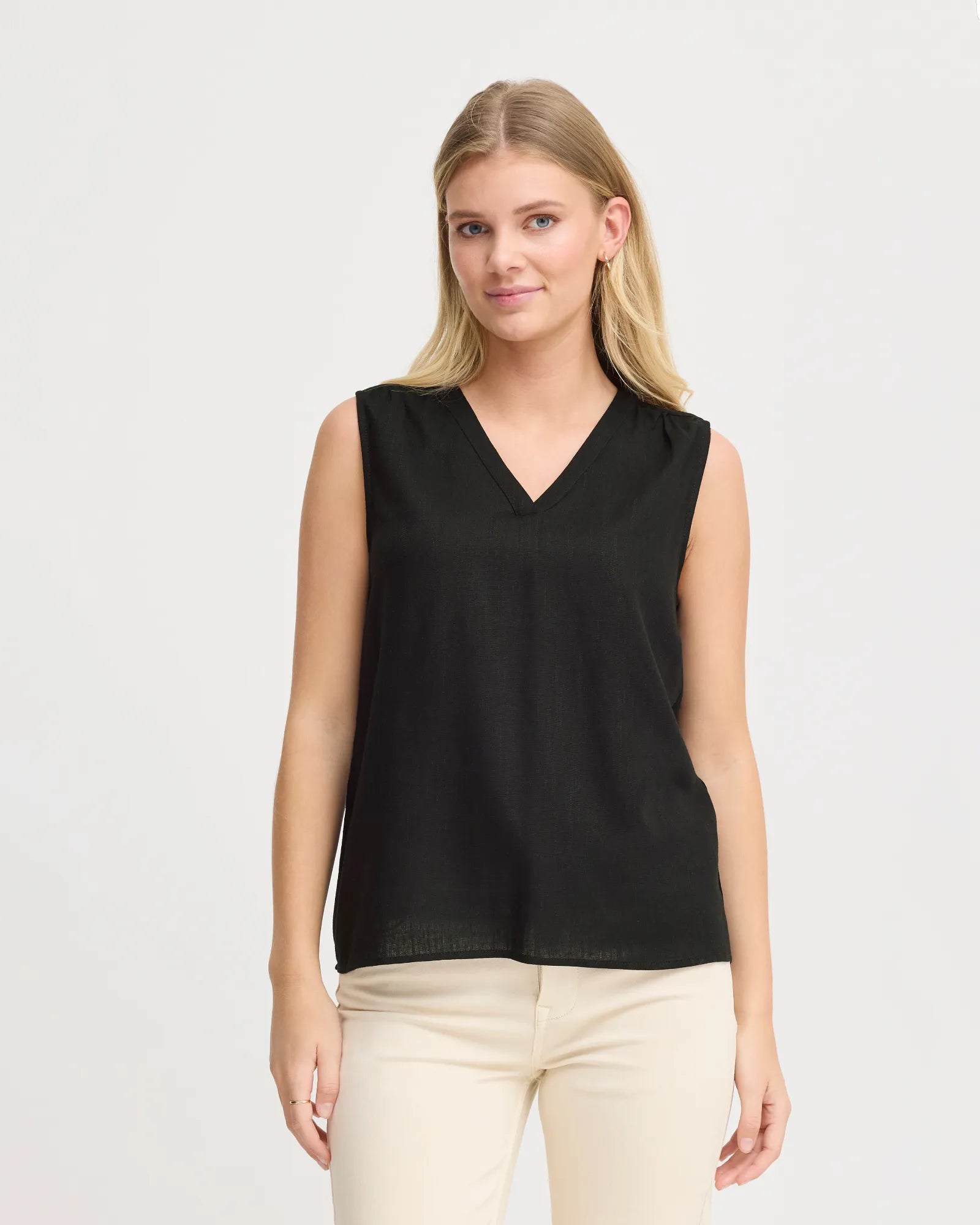 FRJUNA Top - Black