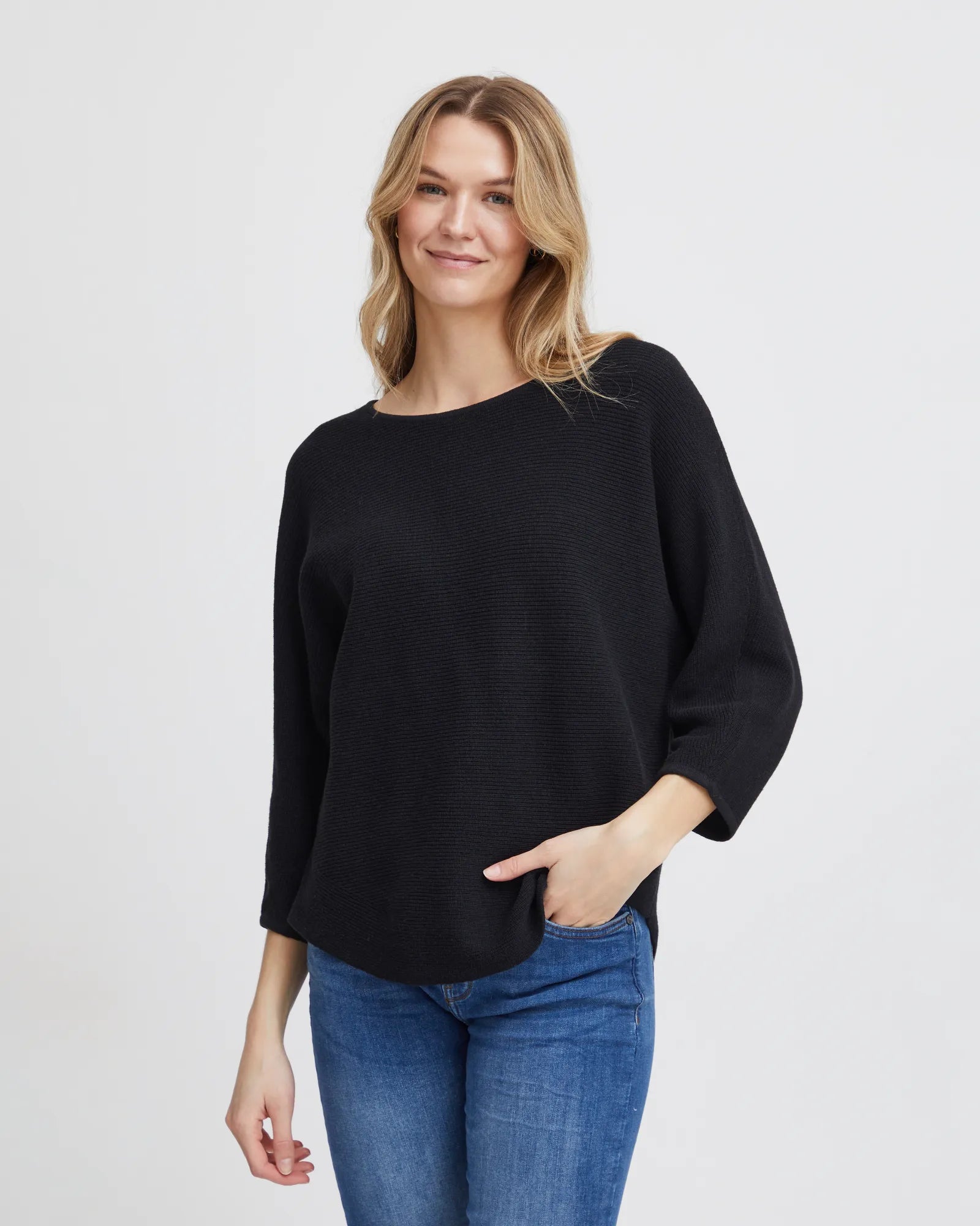 Sinja Jumper - Black