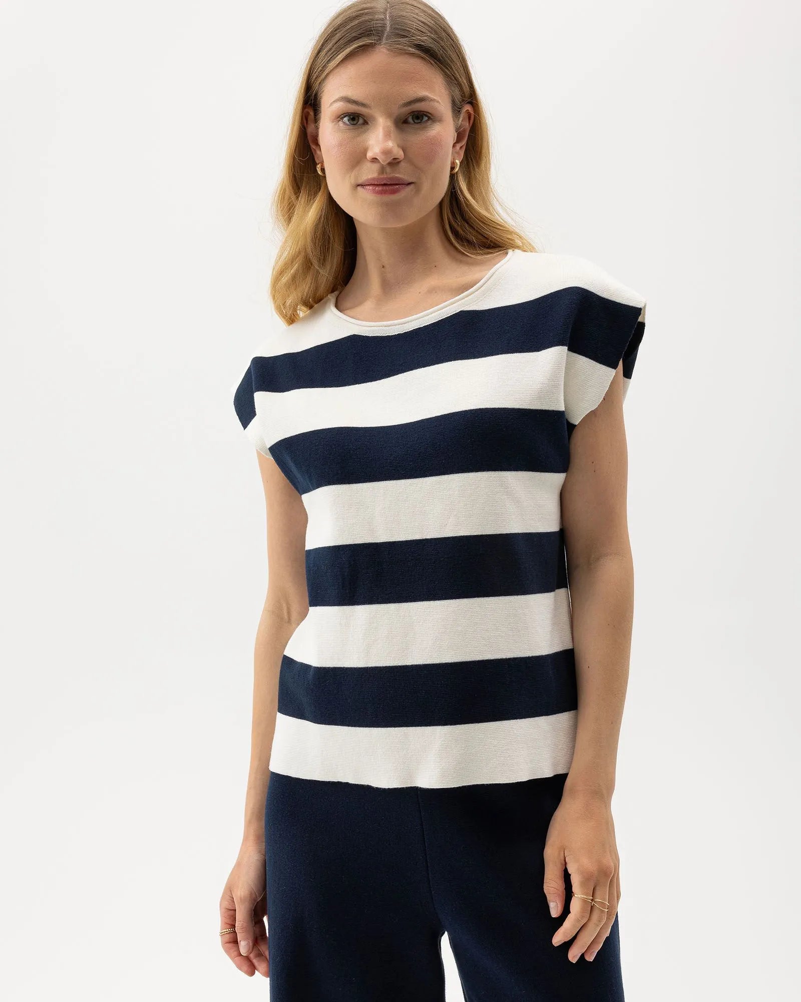 Jane Capsleeve - Off White/Navy