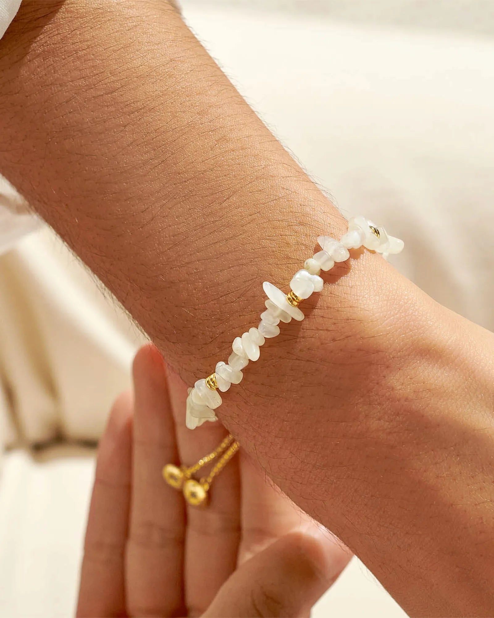 Manifestones White Jade Bracelet