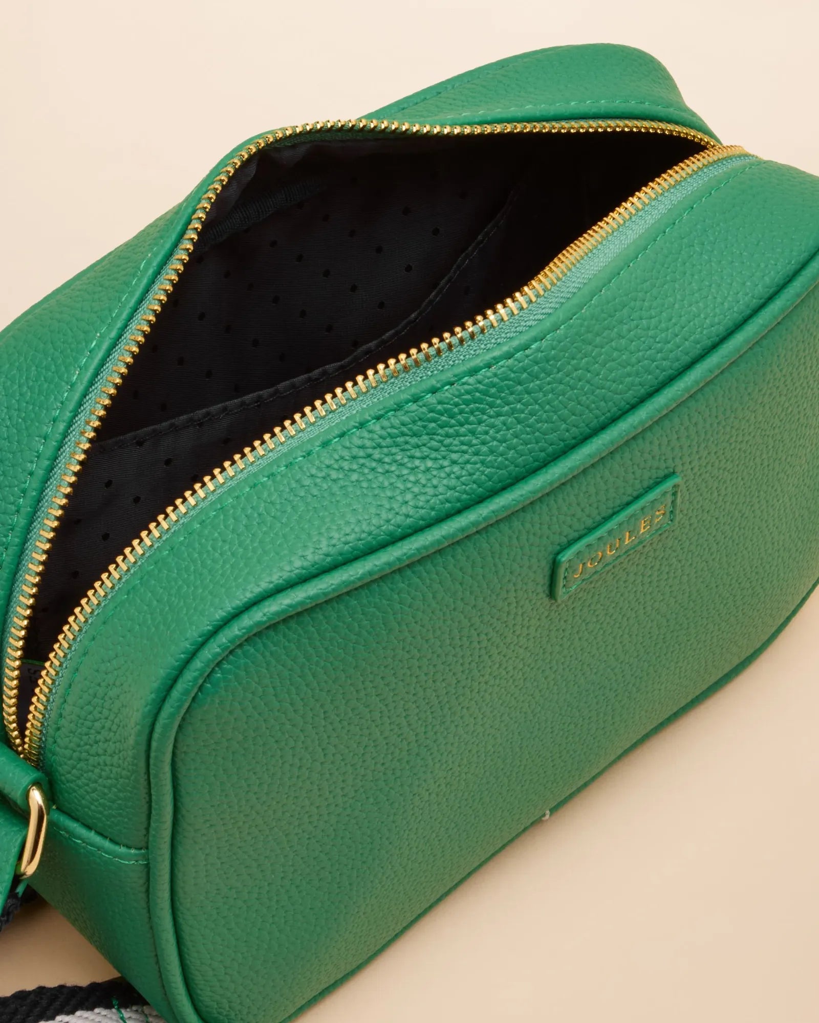 Trent Cross Body Bag Green