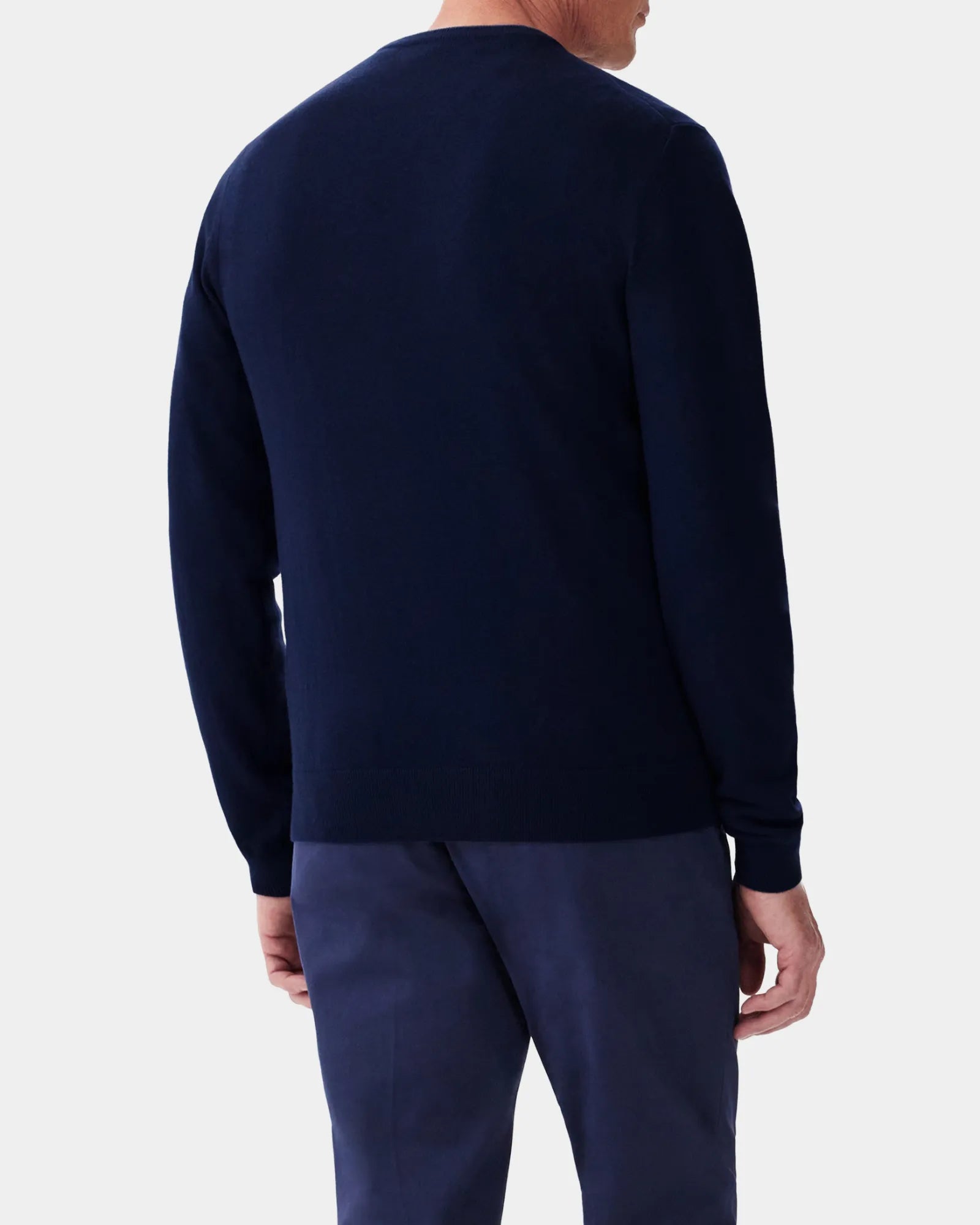 Howe Sweater - Navy