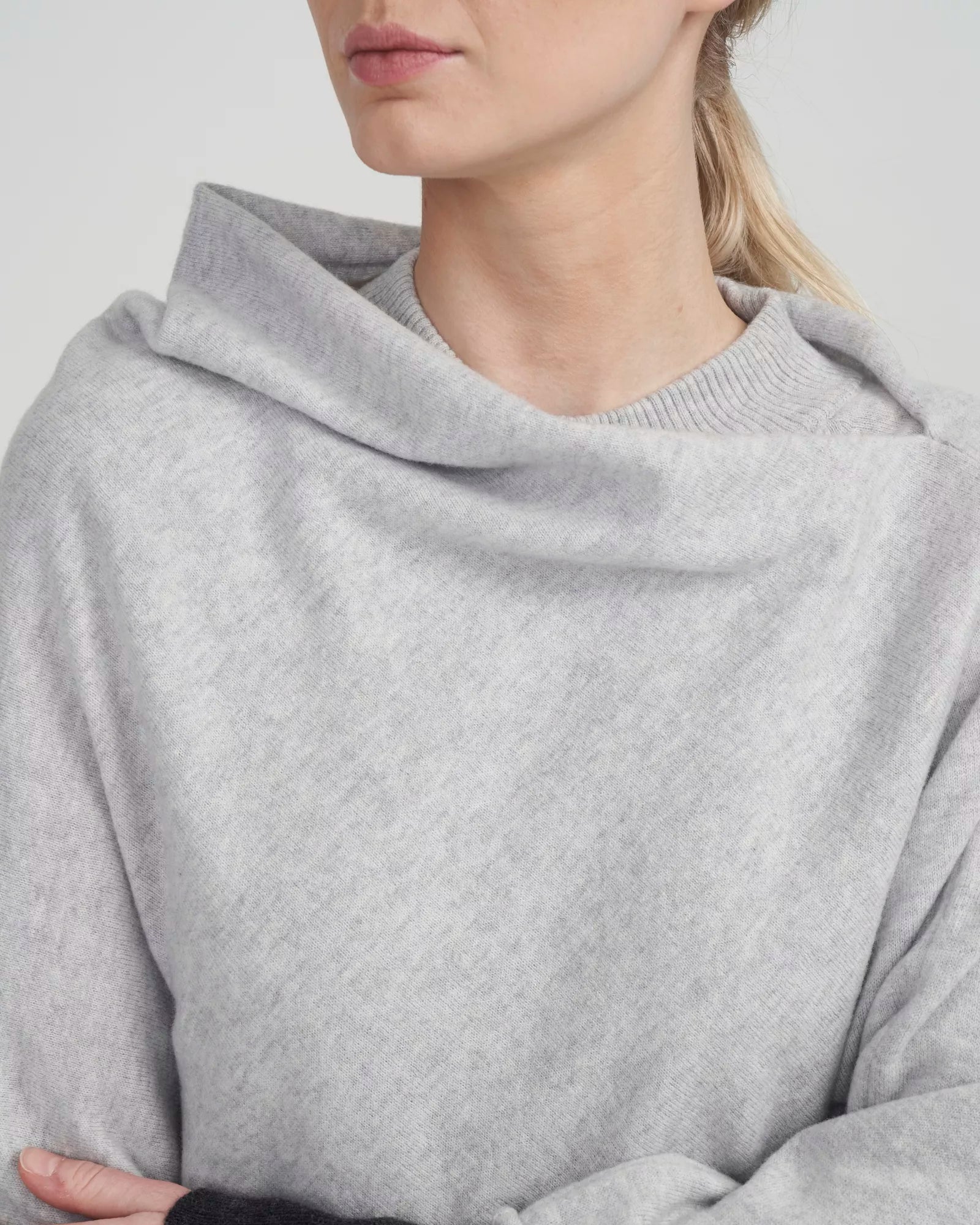 Sofie Knitted Poncho - Marble Grey
